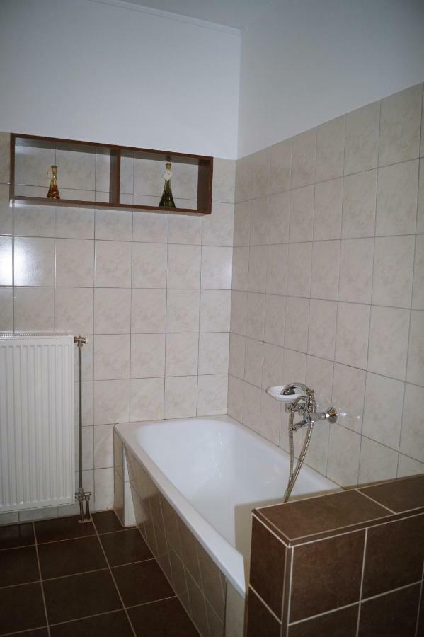 Appartement Békesség Szigete, Klasszik Apartman à Sur Extérieur photo