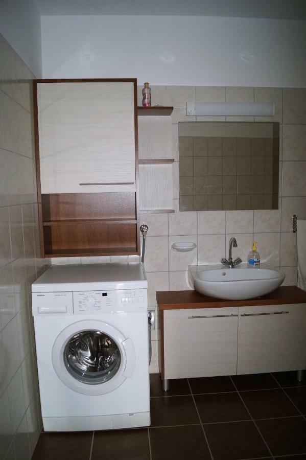 Appartement Békesség Szigete, Klasszik Apartman à Sur Extérieur photo